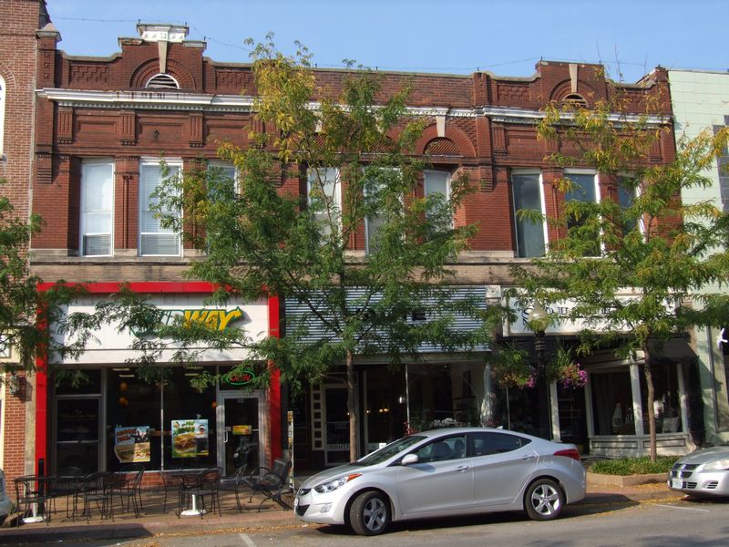 South Side of 100 East High Street