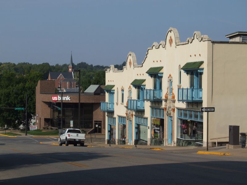 Schmidt Apartments on 300 Jefferson Street