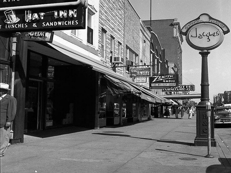 100 Block of E. High St. Looking East