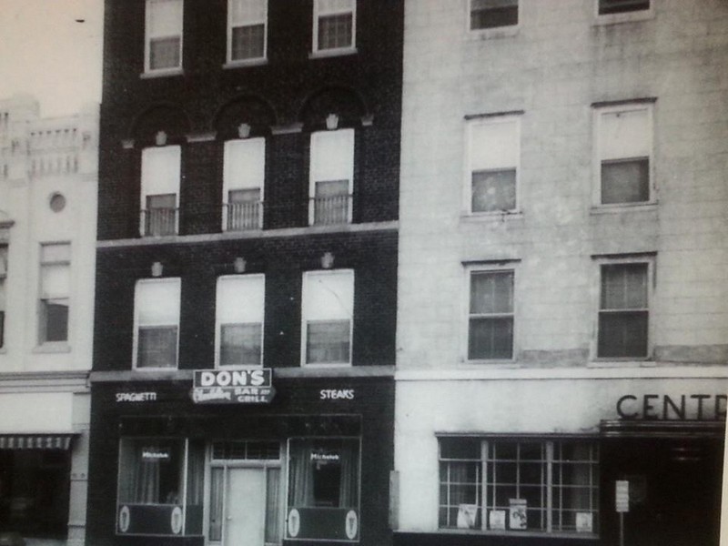 Central Hotel & Don's Tavern