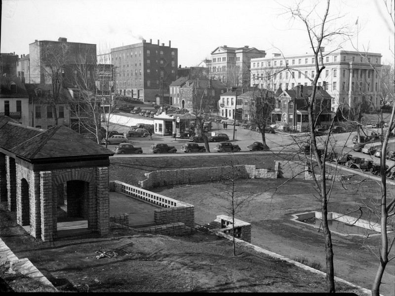 Governor's Gardens Looking Southwest